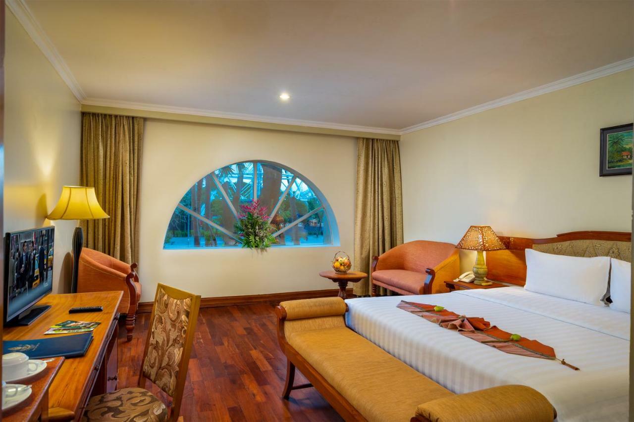 Hotel Dragon Royal Angkor à Siem Reap Extérieur photo
