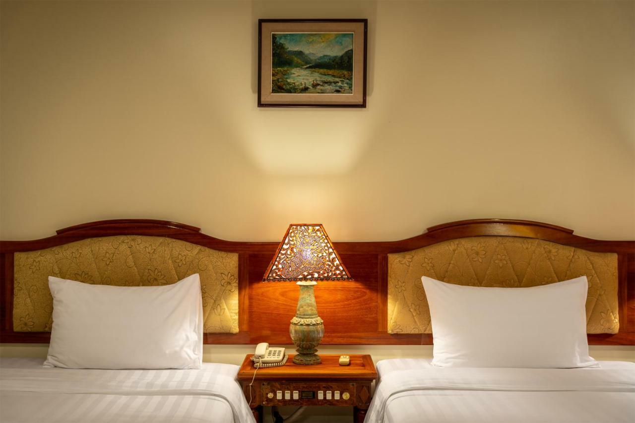 Hotel Dragon Royal Angkor à Siem Reap Extérieur photo