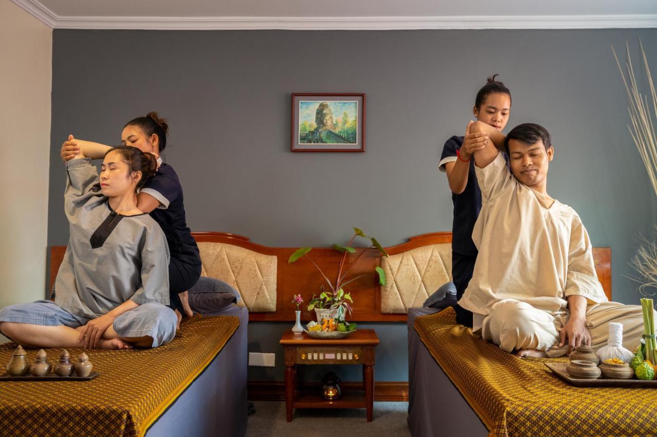 Hotel Dragon Royal Angkor à Siem Reap Extérieur photo